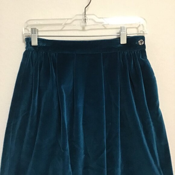 Suttles & Seawinds Vintage Teal Velvet Midi Skirt Size S - Picture 2 of 10